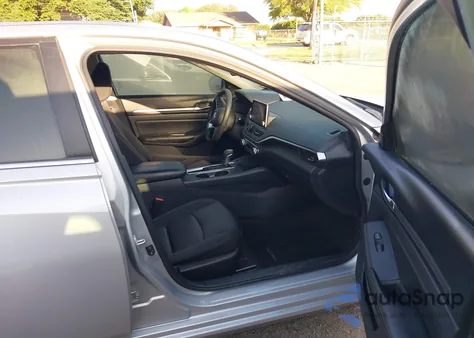 2022 Nissan Altima Sv Fwd z USA, uszkodzony, nr VIN 1N4BL4DV7NN379012